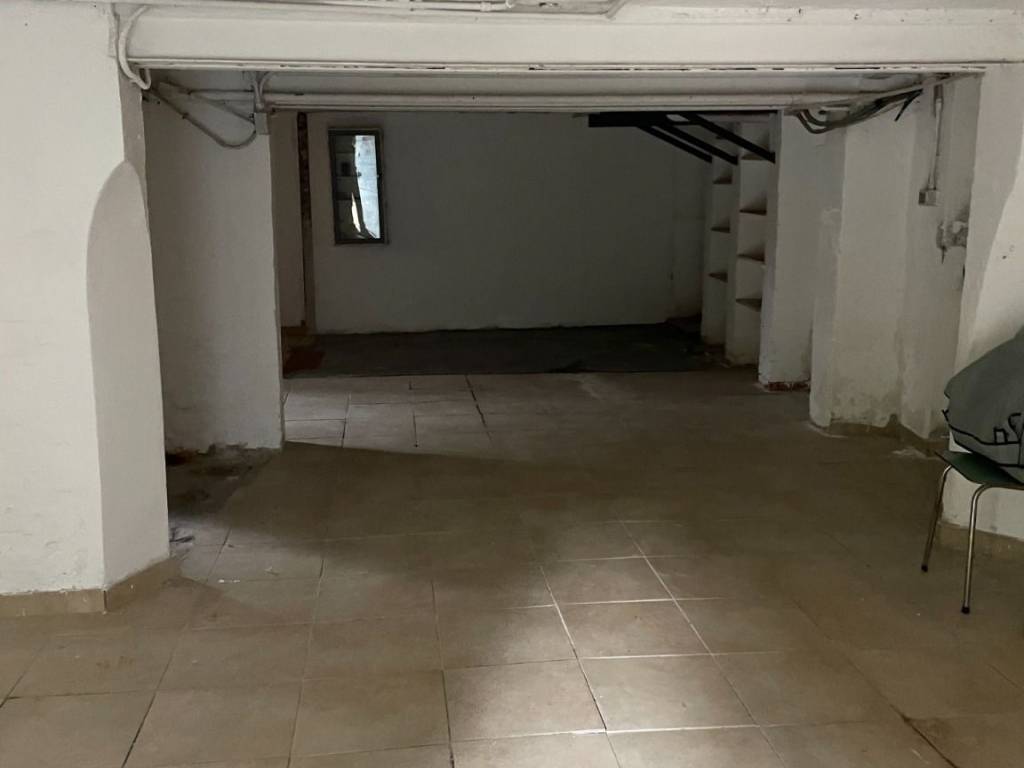 Box / garage a Bologna in Via Baldassarre Carrati, 43 - Foto 4