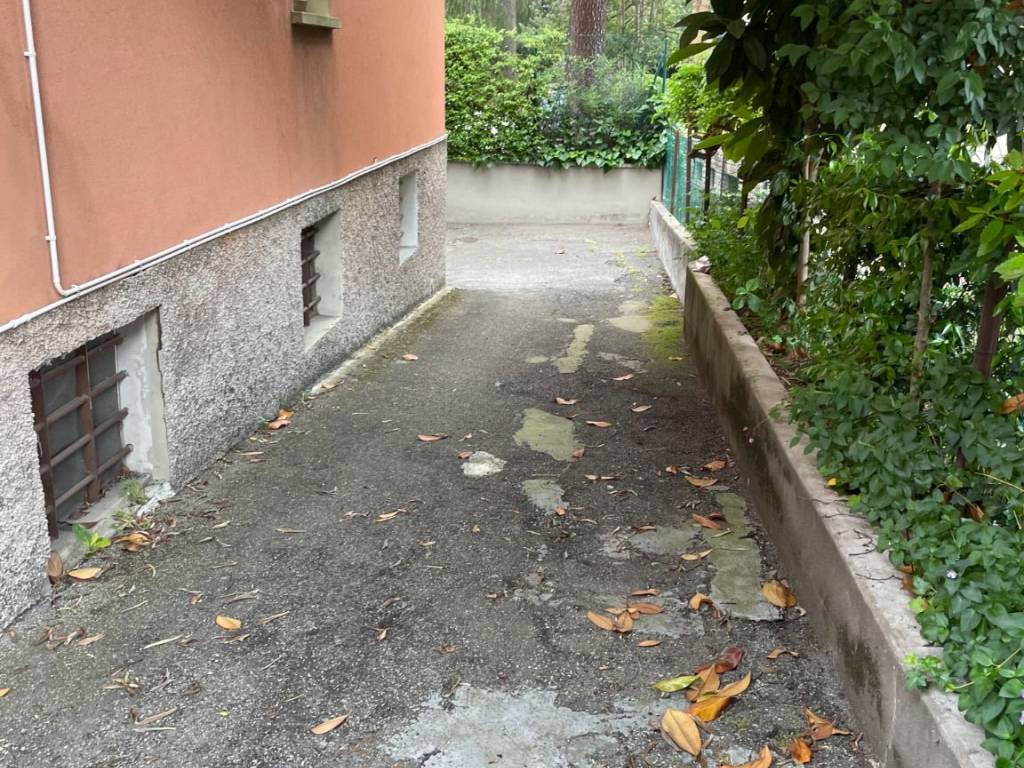 Box / garage a Bologna in Via Baldassarre Carrati, 43 - Foto 5