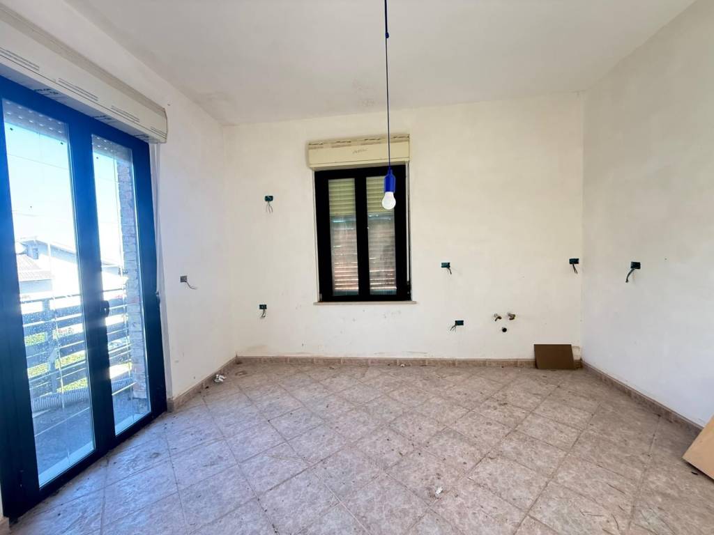 Appartamento a Montesilvano in Via Massimo d'Azeglio - Foto 2