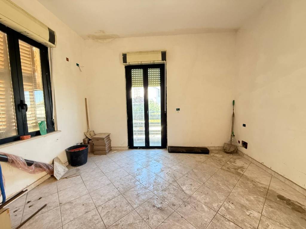 Appartamento a Montesilvano in Via Massimo d'Azeglio - Foto 4
