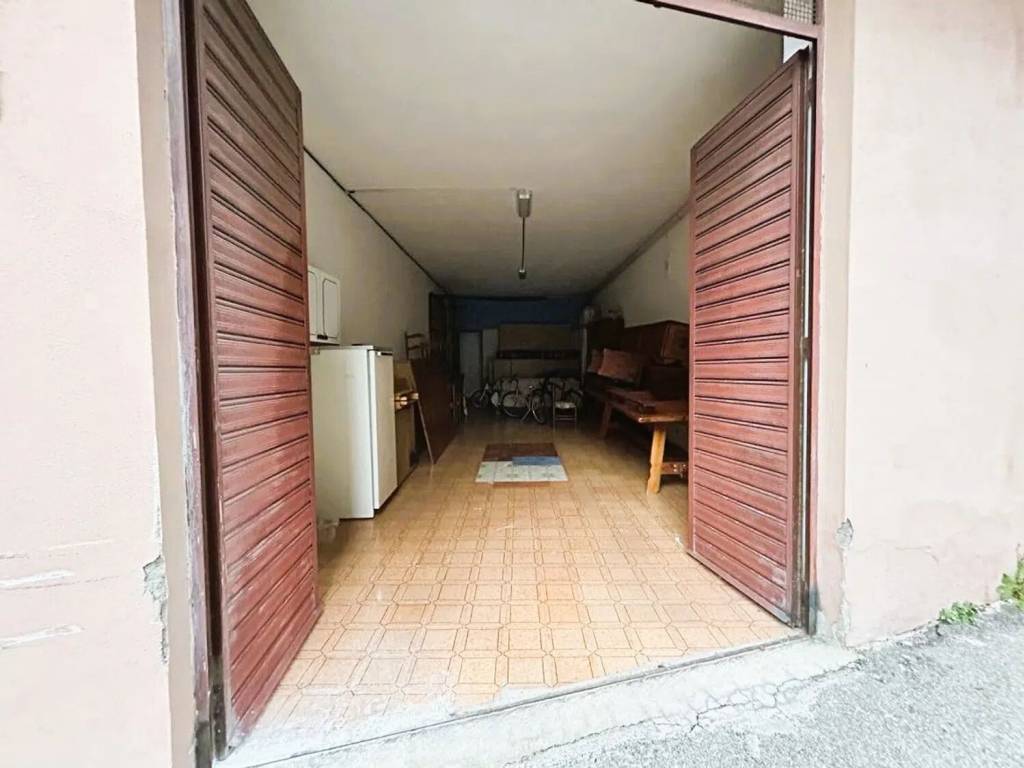 Box / garage a Soriano nel cimino in Via 8 Marzo, 6 - Foto 5