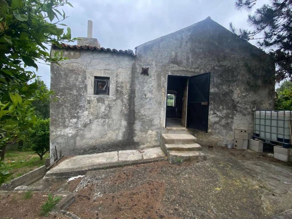 Rustico / casale a Rodi garganico in Contrada Canneto No Number - Foto 2
