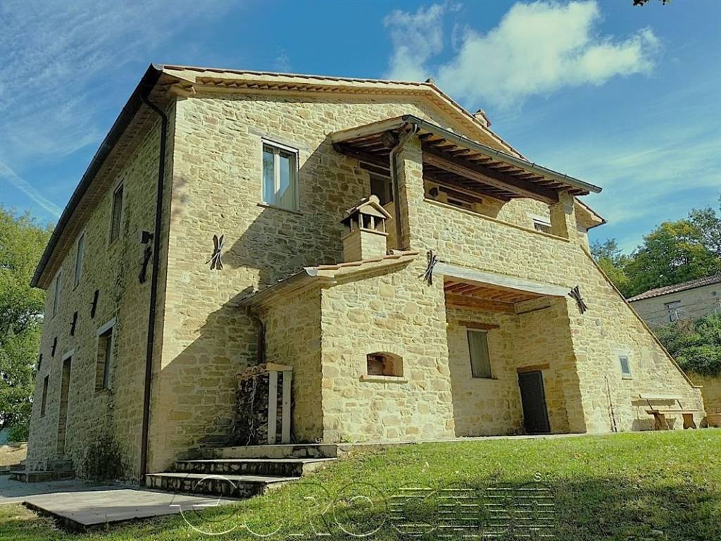 Rustico / casale a Gubbio - Foto 2