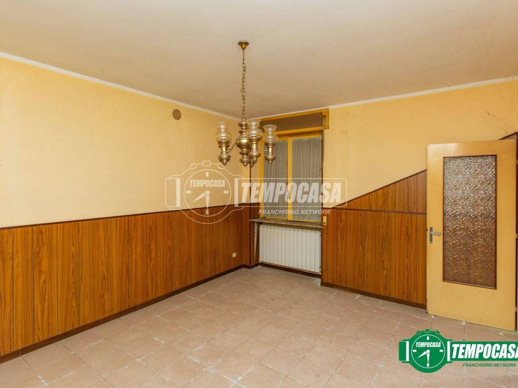Casa indipendente a Oleggio in Via Raspagna 95/97 - Foto 2