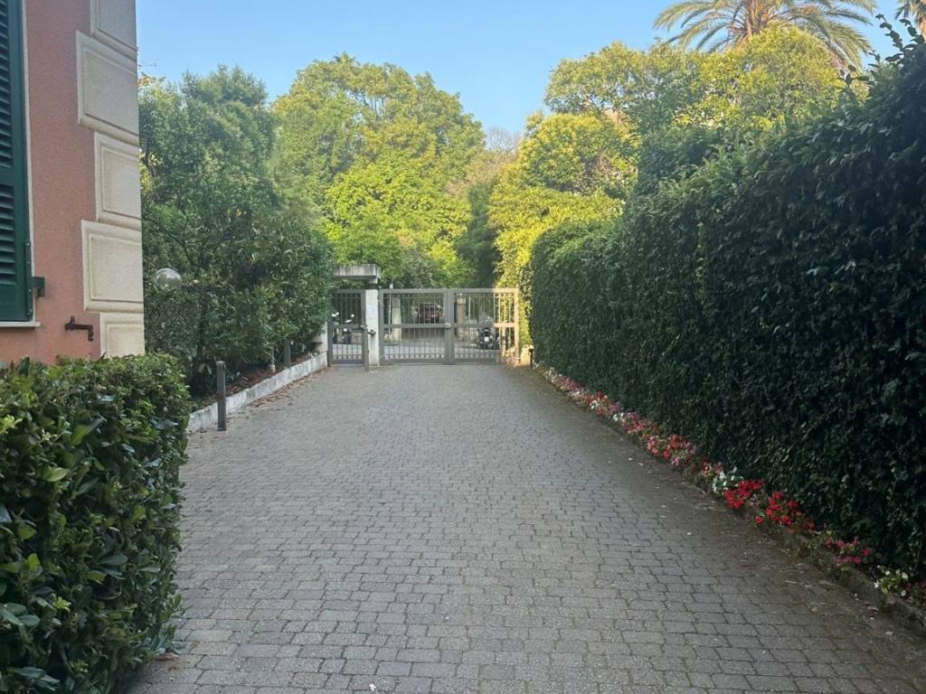 Appartamento a Genova in Viale delle Palme, 20 - Foto 2