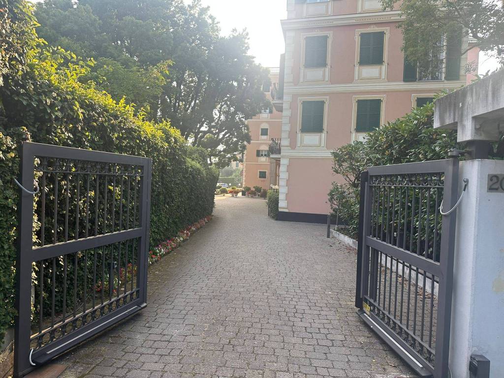 Appartamento a Genova in Viale delle Palme, 20 - Foto 3
