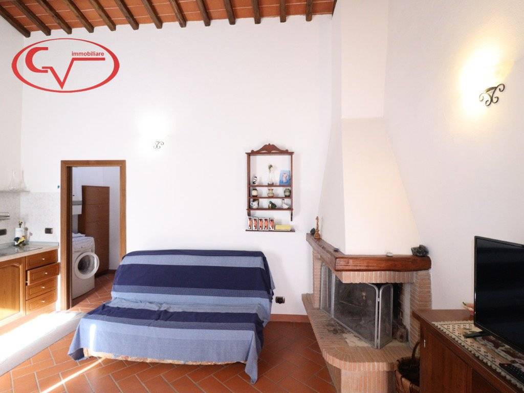 Appartamento a Montevarchi in Via di Rendola - Foto 2