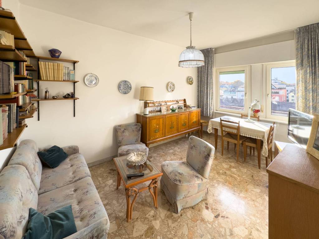 Appartamento a Bolzano in Via dell'isarco, 3 - Foto 2