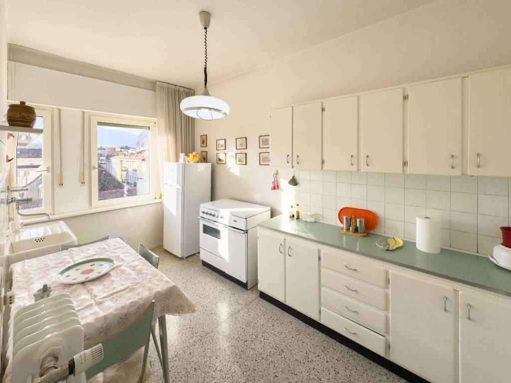 Appartamento a Bolzano in Via dell'isarco, 3 - Foto 4