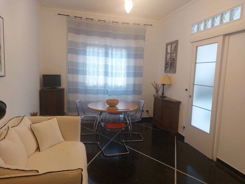 Appartamento a Genova in Via Luigi Biasioli, 25 - Foto 4