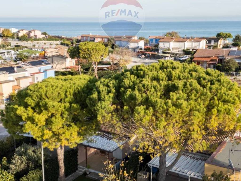 Appartamento a Montemarciano in via Mar Tirreno, 13 - Foto 4