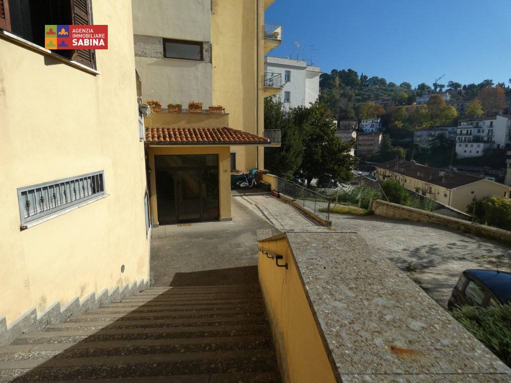 Appartamento a Poggio mirteto in Via Fratelli Cairoli, 13 - Foto 2