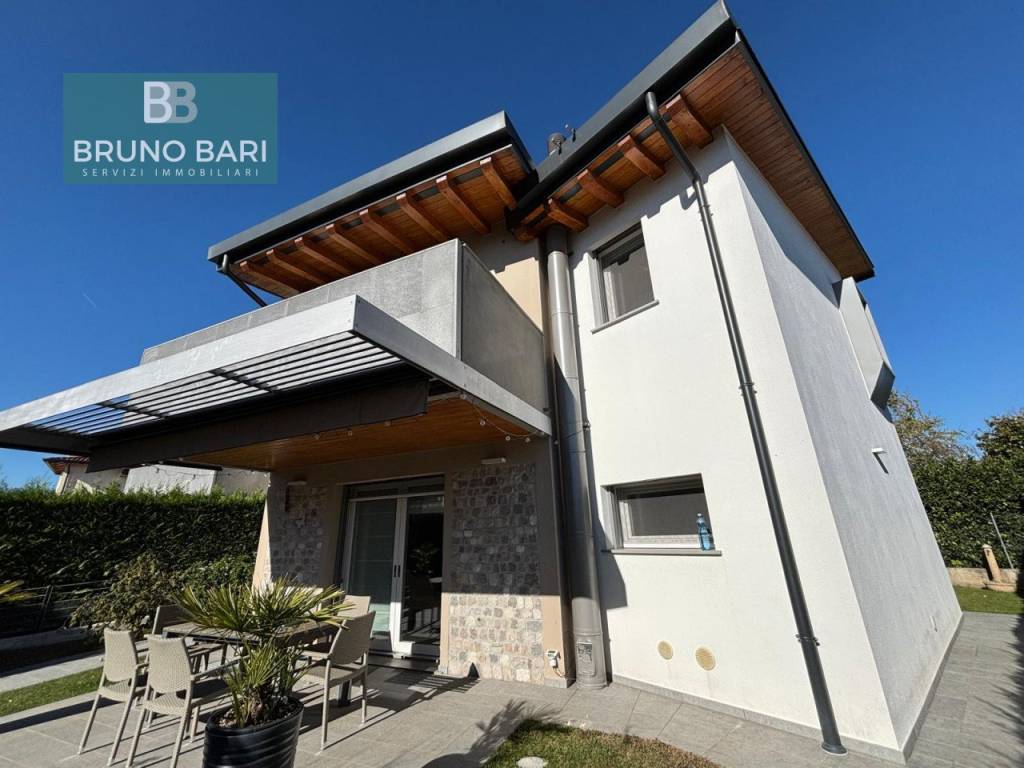 Villa a Roveredo in piano in Via Donatori del Sangue 2 - Foto 2