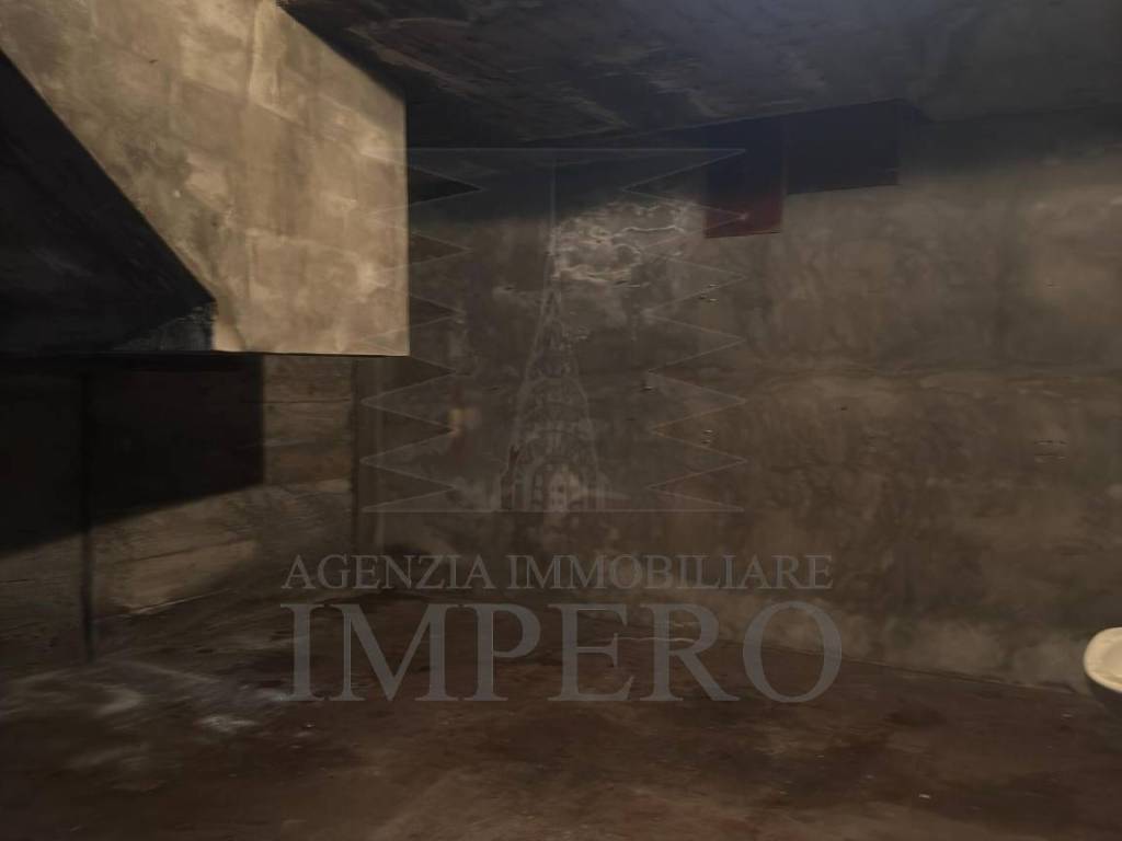 Box / garage a Ventimiglia in Piazzale Sansecondo, 5 - Foto 3