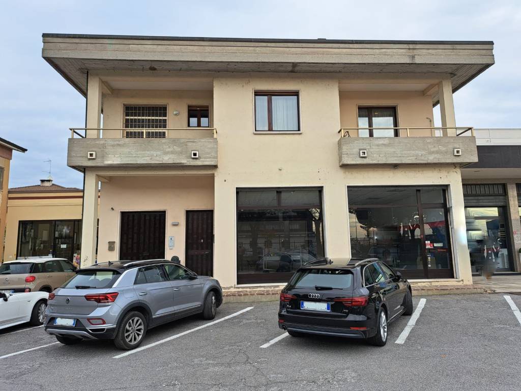 Immobile a Castiglione delle stiviere in Via Camillo Benso di Cavour - Foto 2