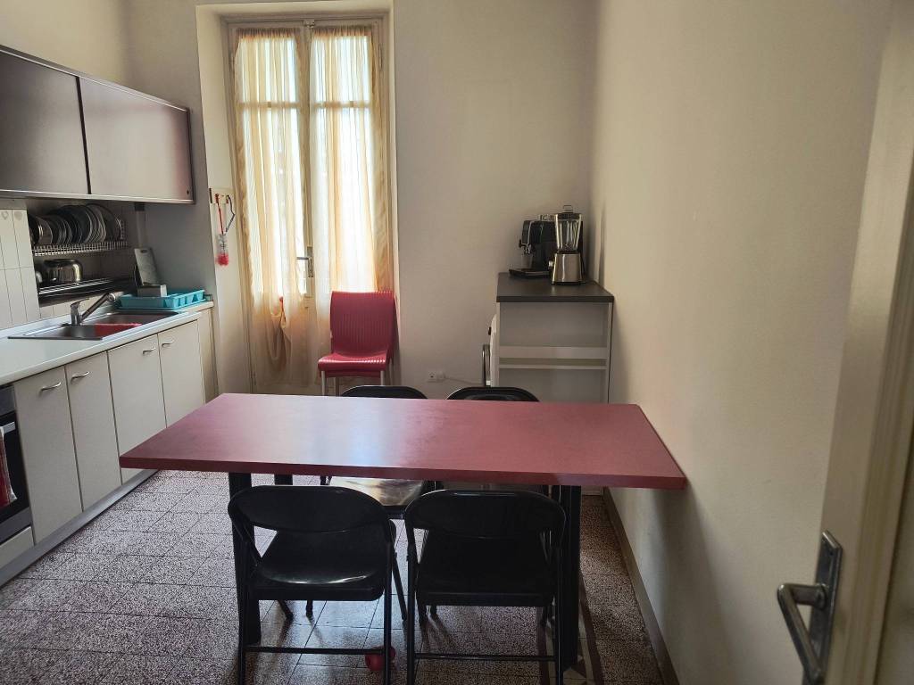 Appartamento a Alessandria in Via Tiziano Vecellio - Foto 2