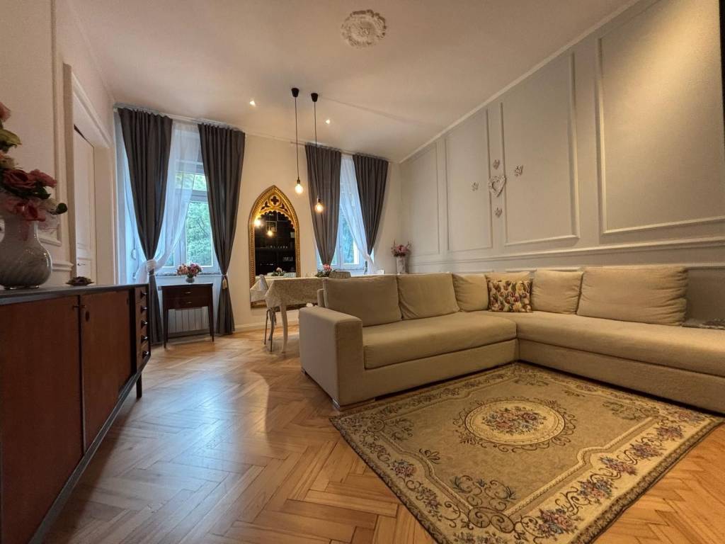 Appartamento a Trieste in Via Riccardo Bazzoni - Foto 2