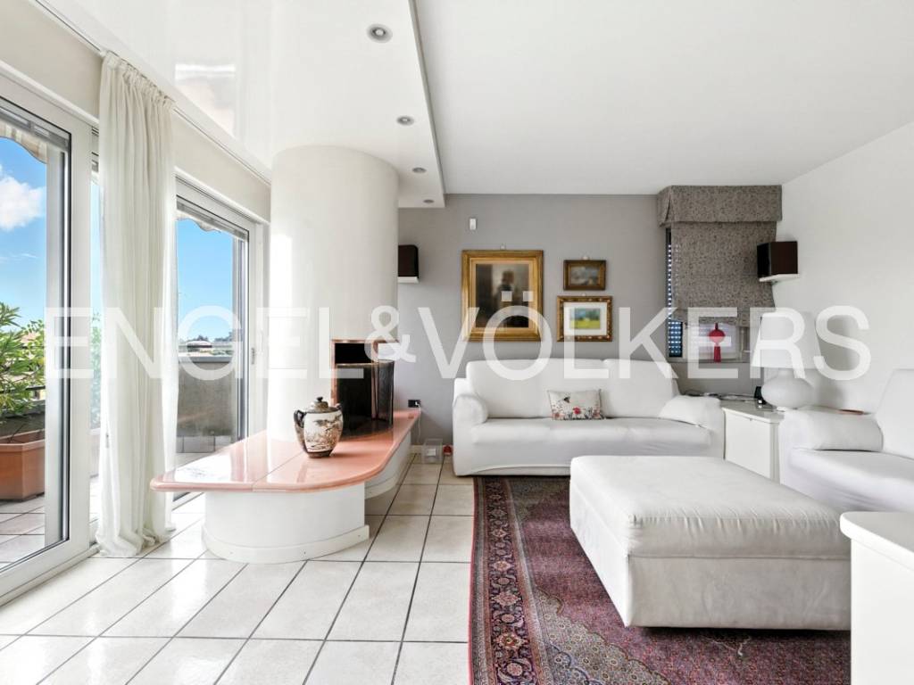 Attico / mansarda a Busto arsizio in Viale delle Rimembranze - Foto 2