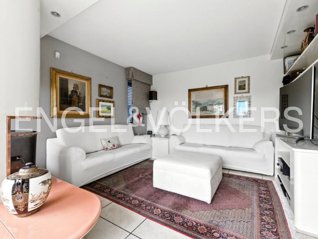 Attico / mansarda a Busto arsizio in Viale delle Rimembranze - Foto 4