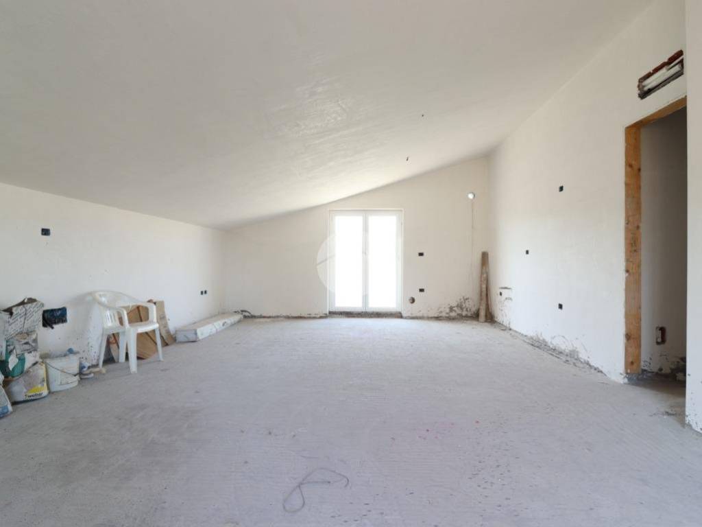 Appartamento a Silvi in Via E. Romani, 32 - Foto 2