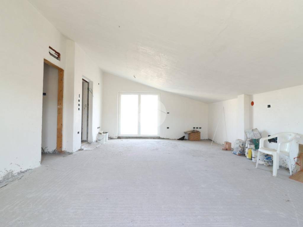 Appartamento a Silvi in Via E. Romani, 32 - Foto 3