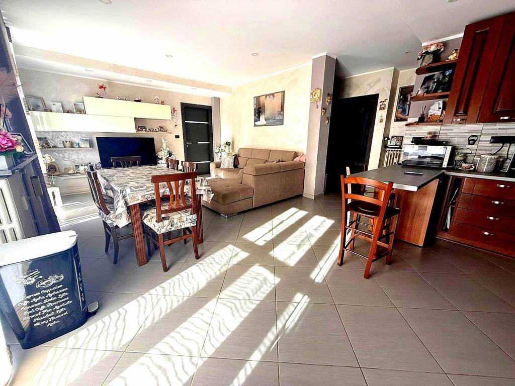 Appartamento a Pinerolo in Via Nazario Sauro, 14 - Foto 4