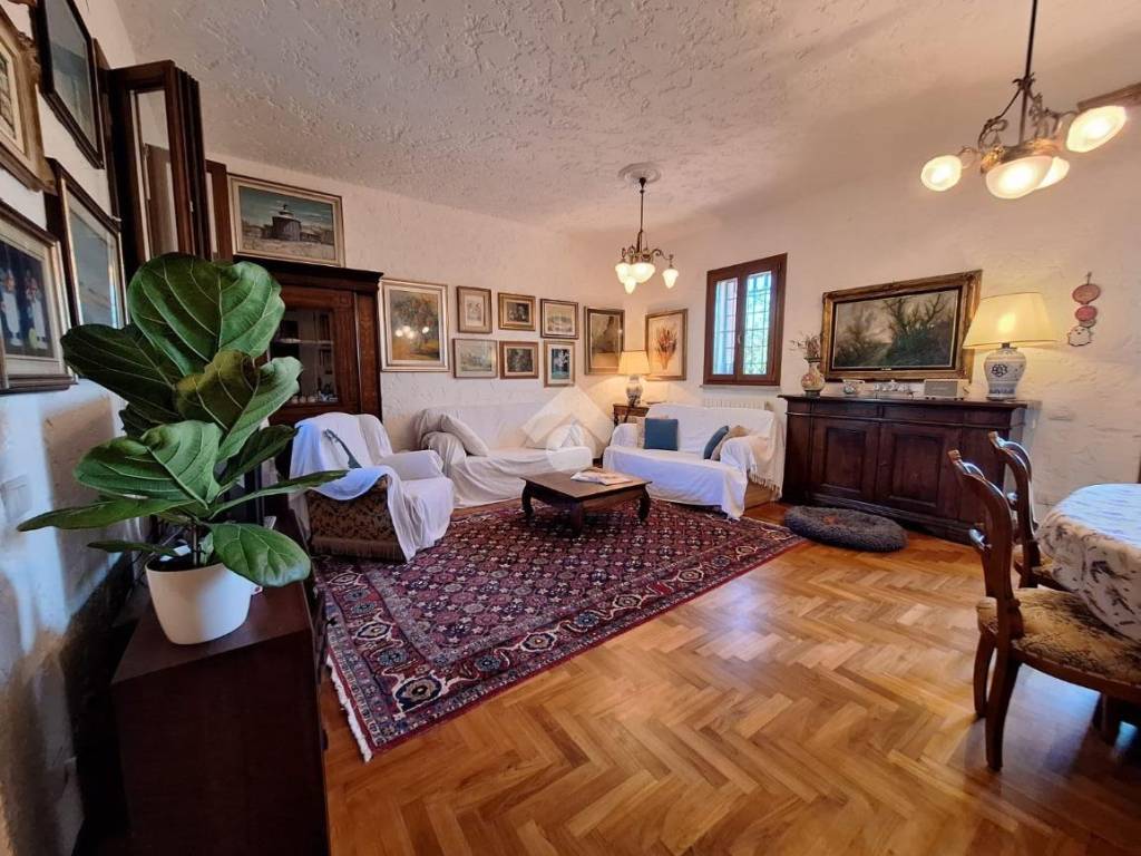 Villa a Avolasca in Frazione Montebello - Foto 3