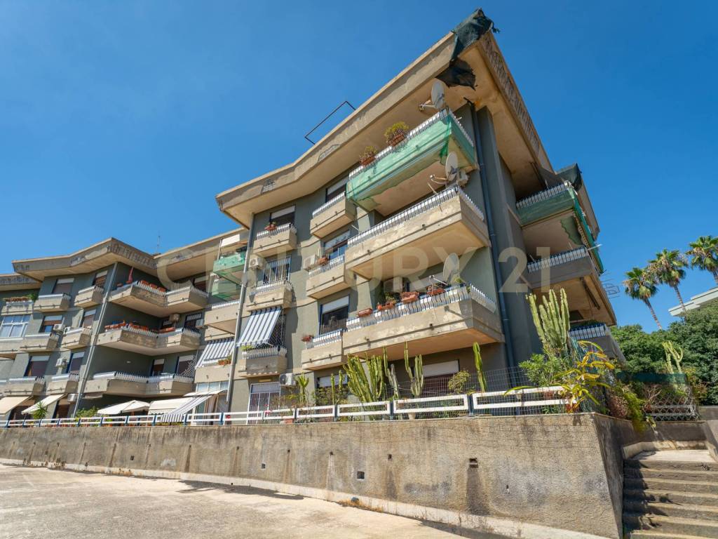 Appartamento a San gregorio di catania in Via Cristoforo Colombo, 1 - Foto 2