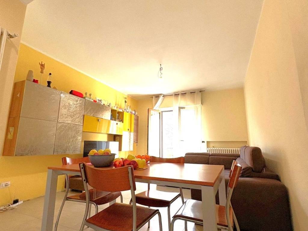 Appartamento a Lecco in Viale Filippo Turati - Foto 2