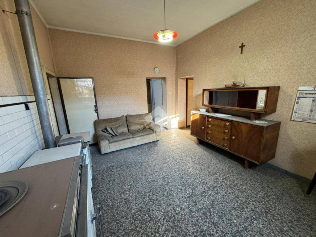 Casa indipendente a Soragna in Vicolo Fabio Filzi, 7 - Foto 3