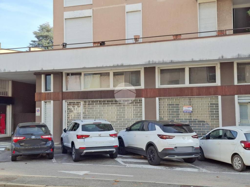 Immobile a Gallarate in Via Pegoraro, 18 - Foto 4