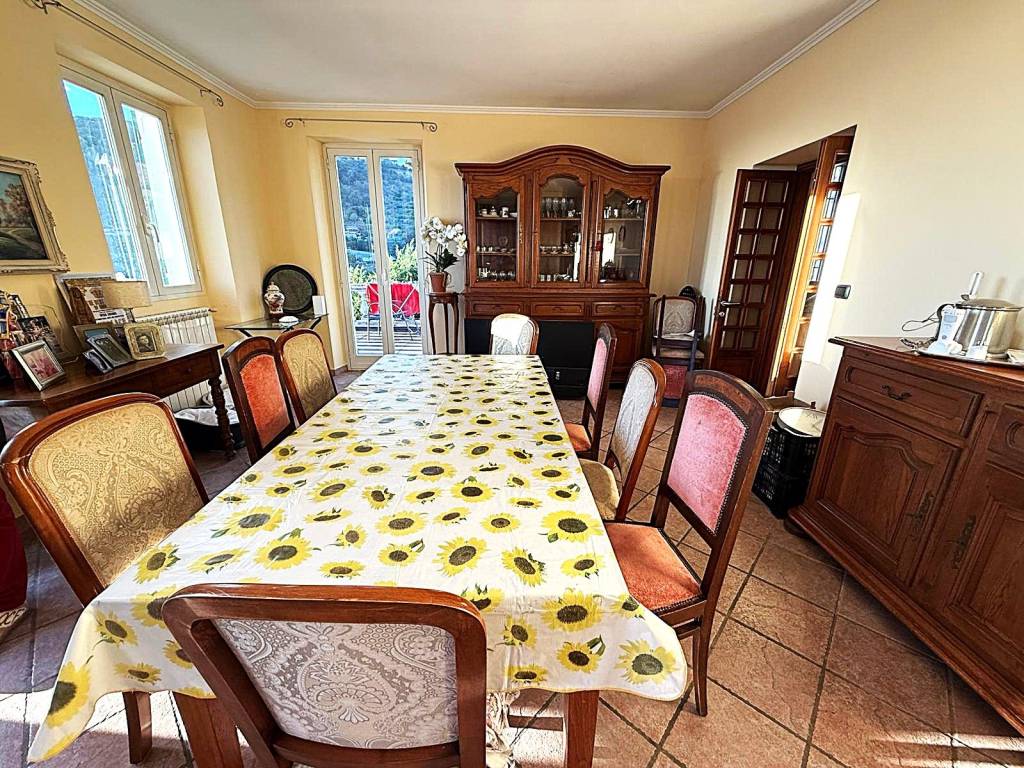 Villa a Ventimiglia in Via Michelangelo Buonarroti, 14 - Foto 3