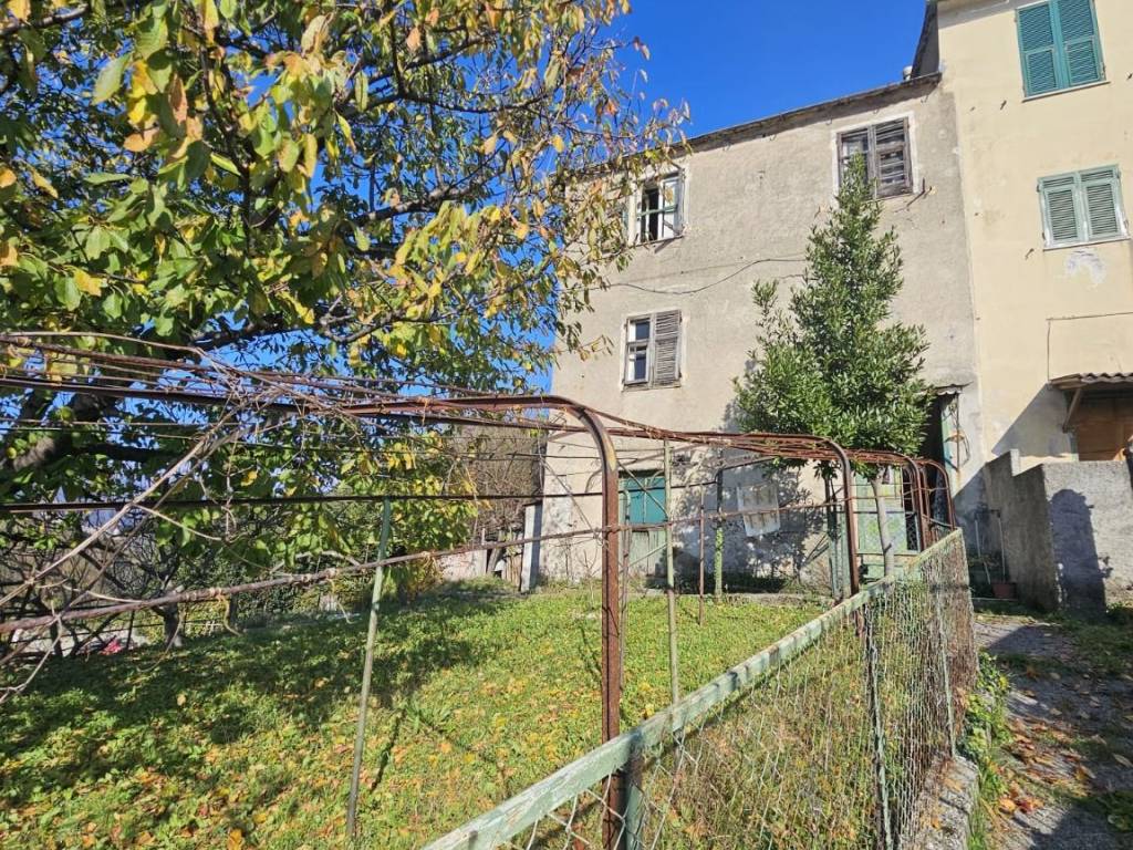 Casa indipendente a Genova in Via Forte Monte Guano - Foto 2