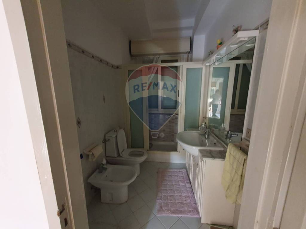 Appartamento a Caltagirone in via madonna della via, 221 - Foto 4