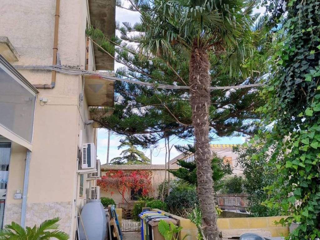 Palazzo / stabile a Modica in via sorda sampieri, 177 - Foto 3