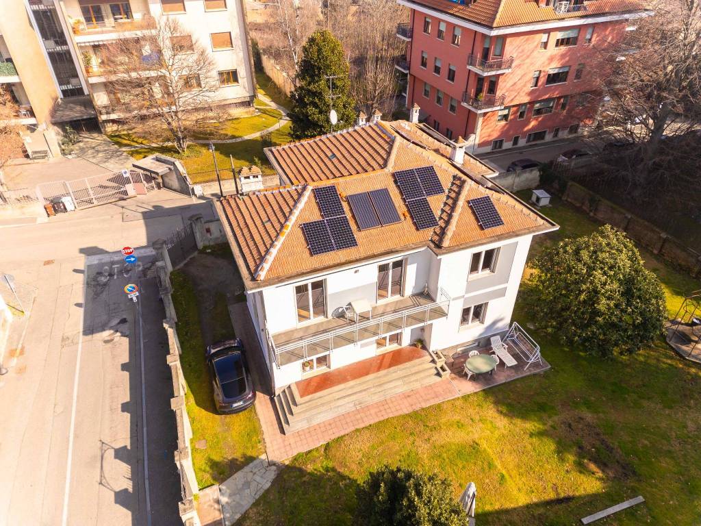 Villa a Rivoli in Via Giorgio Vecco - Foto 2