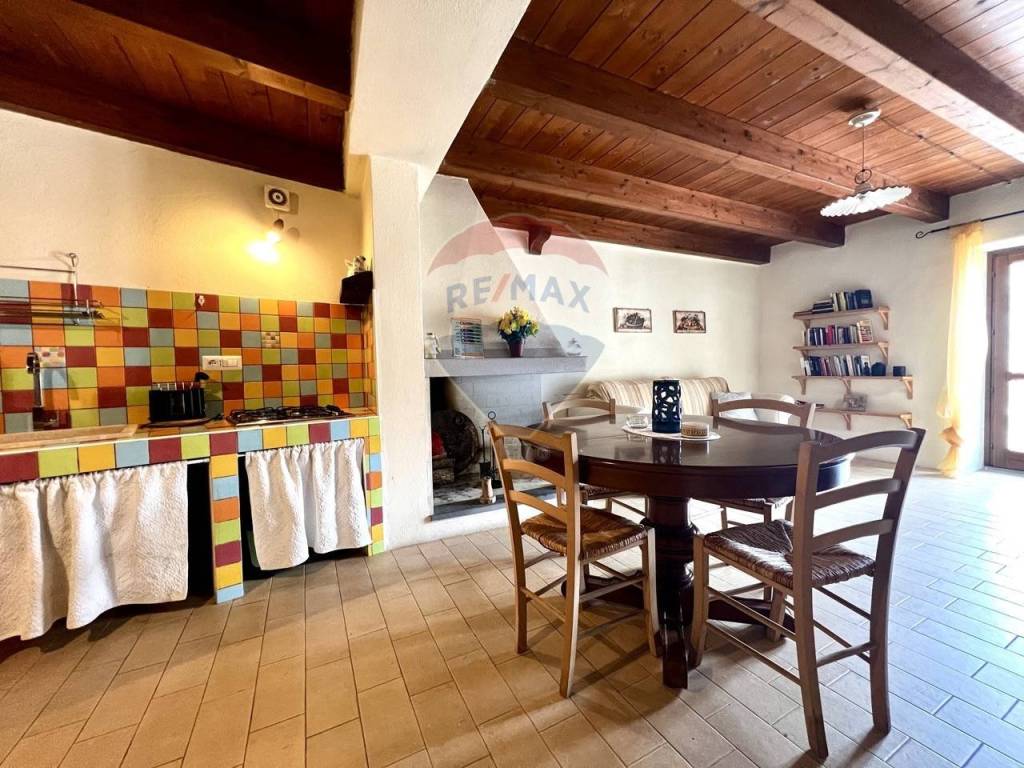 Casa indipendente a Santu lussurgiu in Via Erta Castello, 5 - Foto 3