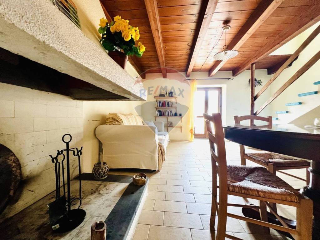 Casa indipendente a Santu lussurgiu in Via Erta Castello, 5 - Foto 4