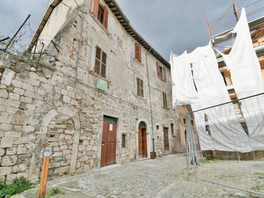 Appartamento a Ascoli piceno in Rua Vite 12 - Foto 4