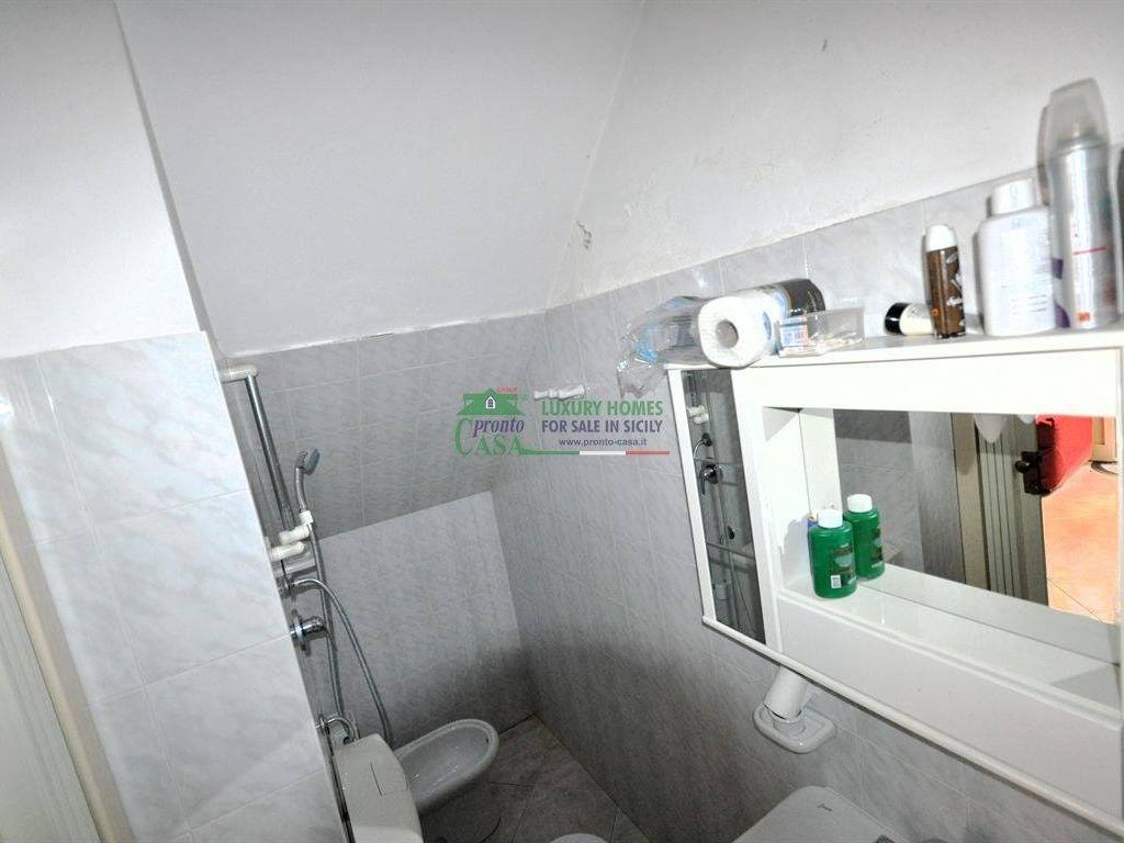 Casa indipendente a Ragusa in Via Carruba - Foto 5