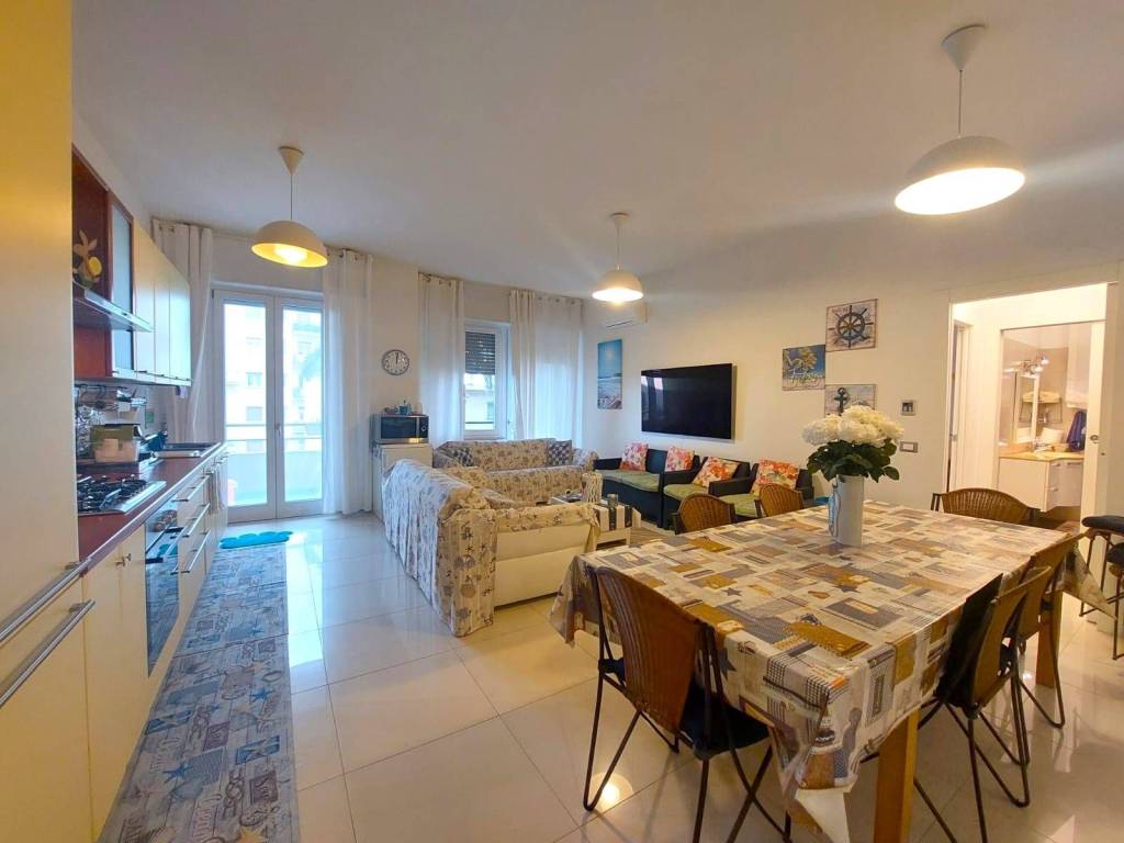 Appartamento a Spotorno in Via Costantino - Foto 5