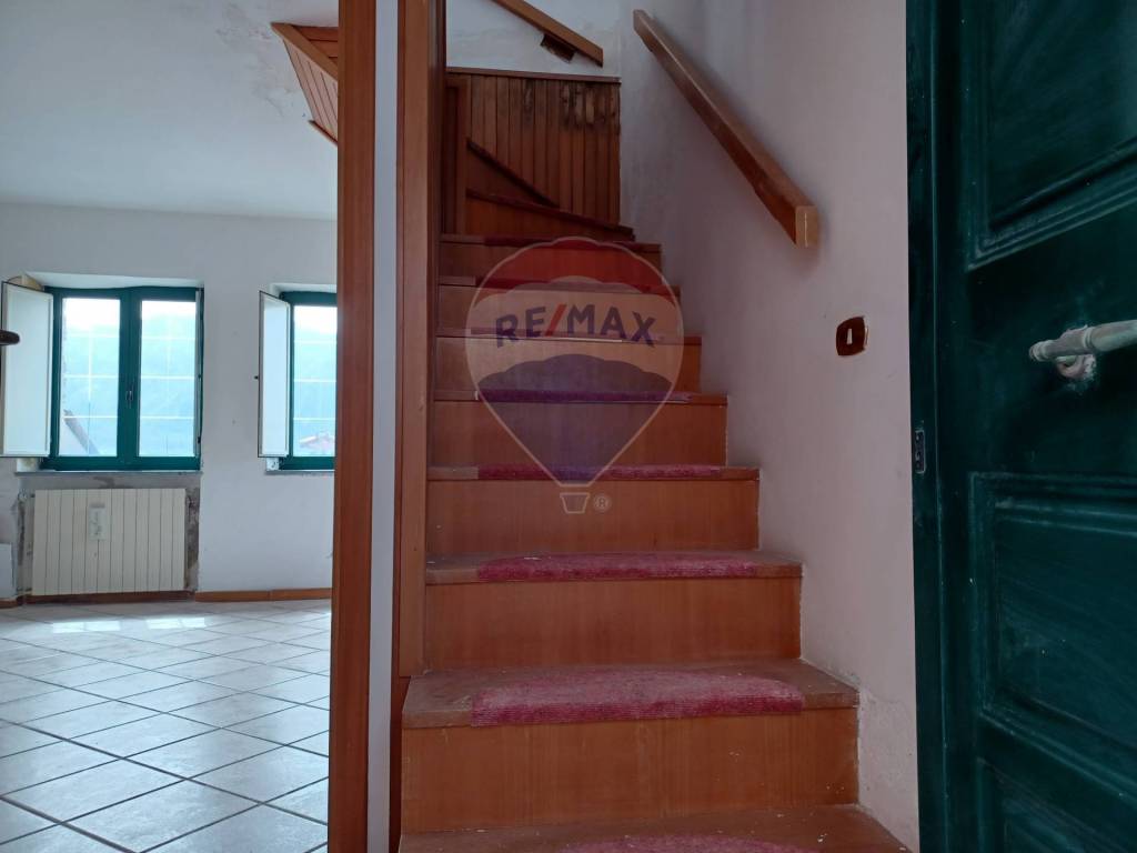 Casa indipendente a Roccagloriosa in Salita Castello - Foto 3