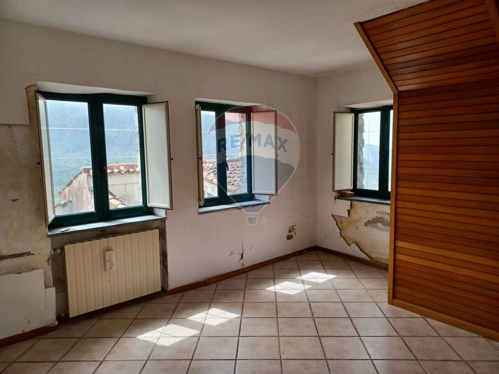 Casa indipendente a Roccagloriosa in Salita Castello - Foto 5