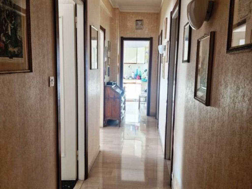 Appartamento a Genova in Via San Bartolomeo del Fossato - Foto 2