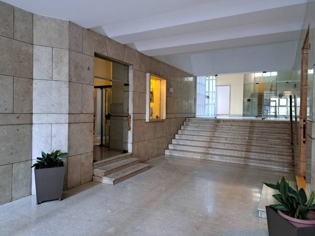 Appartamento a Taranto in Via Anfiteatro, 37 - Foto 2