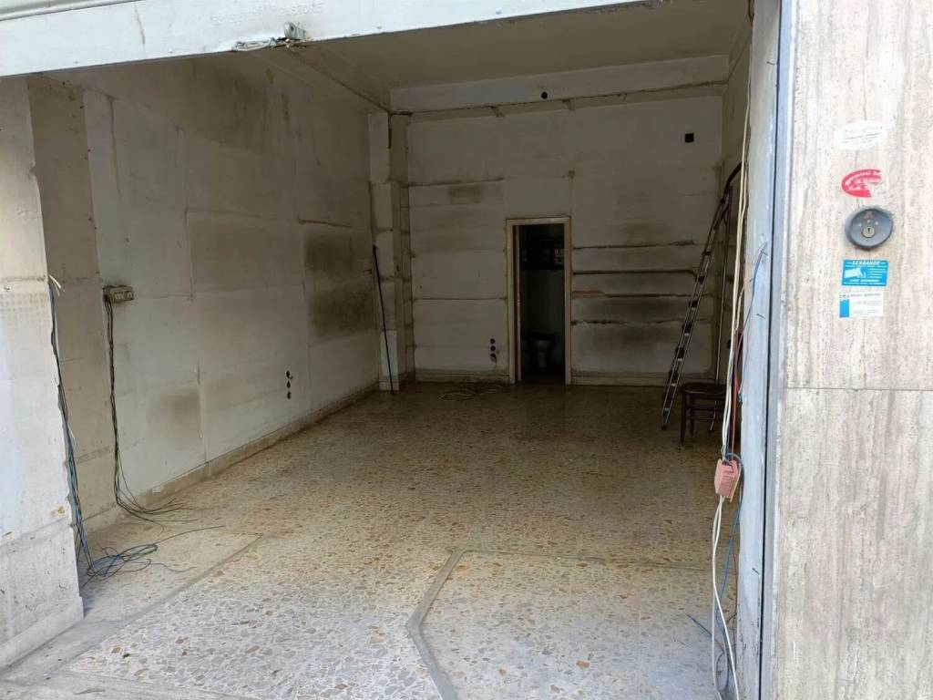 Box / garage a Cosenza - Foto 3