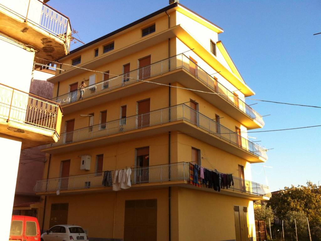Appartamento a Lamezia terme in Via Vito Galati - Foto 2