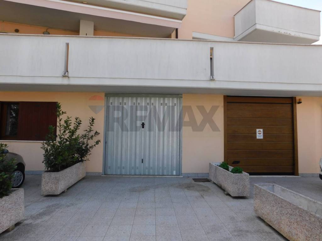 Appartamento a Collecorvino in viale Abruzzo, 7 - Foto 4