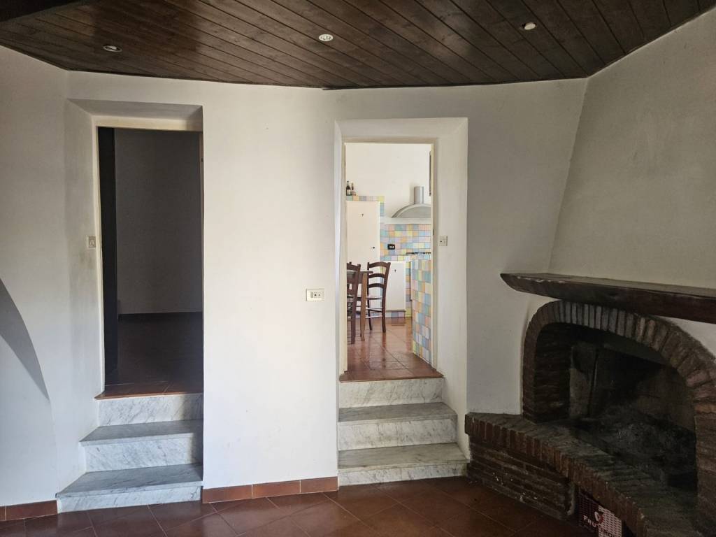 Appartamento a Castelnuovo di porto in Via Camerina, 11 - Foto 3