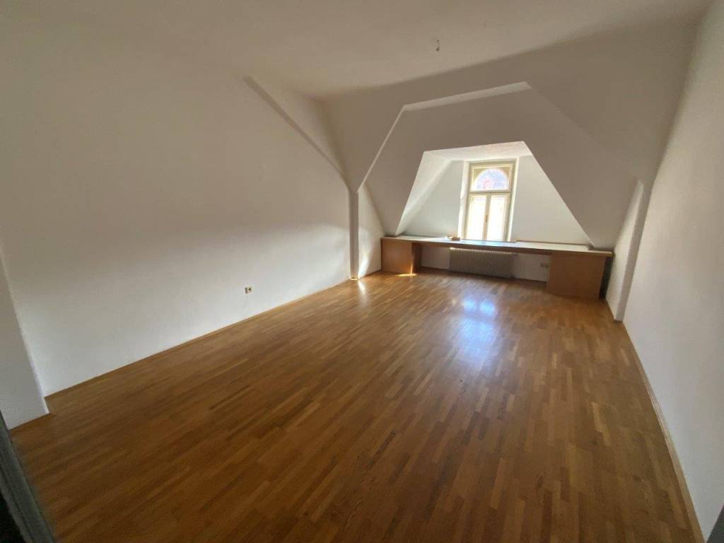 Attico / mansarda a Bolzano in Via Cassa di Risparmio - Foto 2